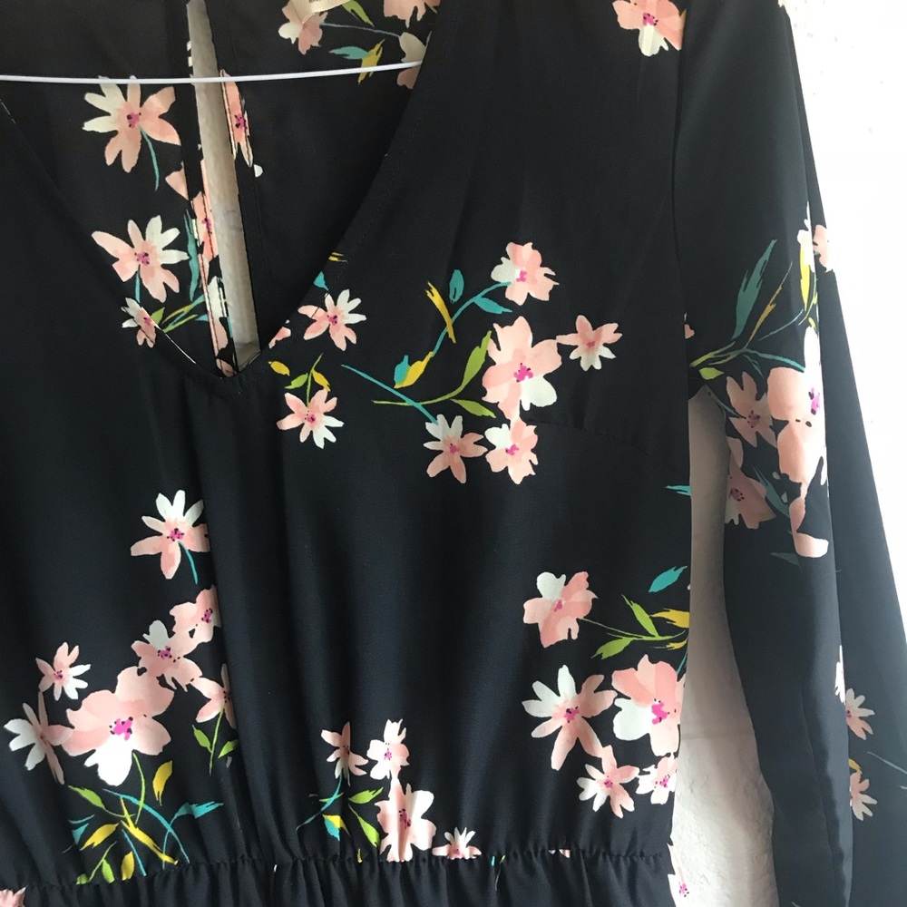 Urban Outfitters | Black Floral Boho Romper S - Picture 5 of 8